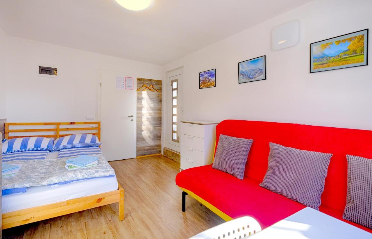 לובליאנה New Studio With Aircon & Free Parking מראה חיצוני תמונה